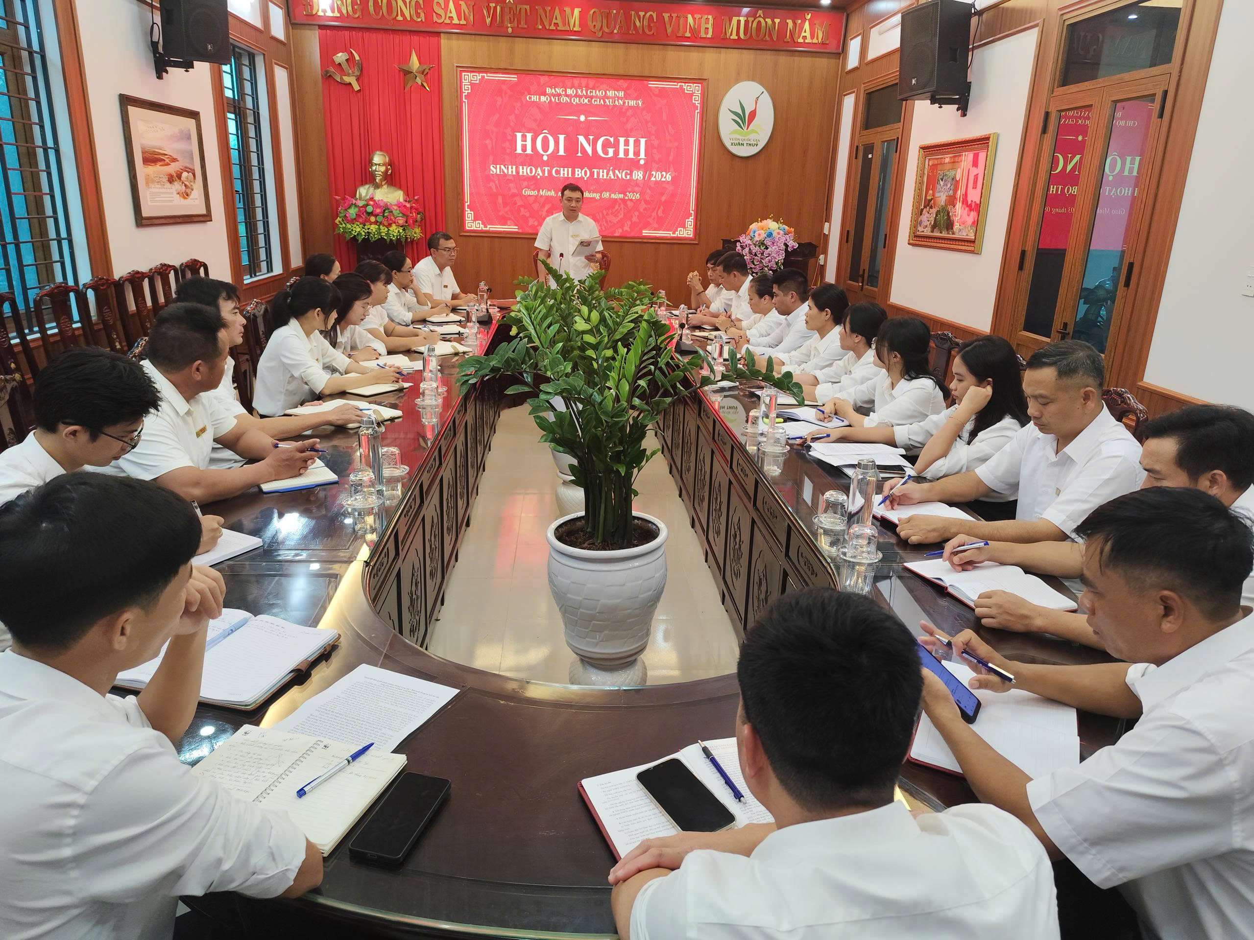tin tức