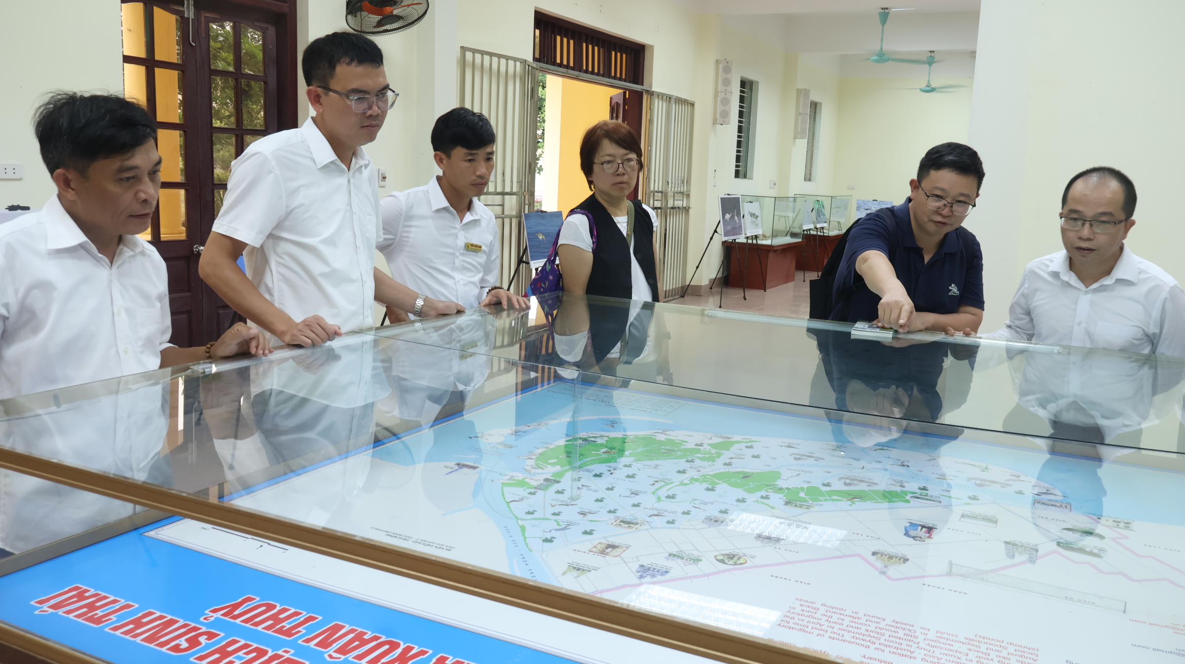 TRUNG TÂM ĐA DẠNG SINH HỌC ASEAN (ACB) ĐÁNH GIÁ CÁC TIÊU CHÍ TRỞ THÀNH VƯỜN DI SẢN TẠI VƯỜN QUỐC GIA XUÂN THỦY